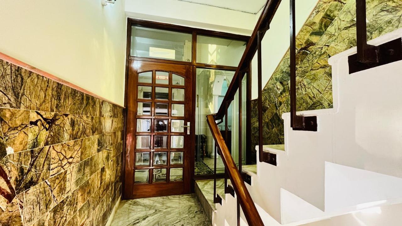 Hotel Starline Sector 28 Γκουργκάον Εξωτερικό φωτογραφία